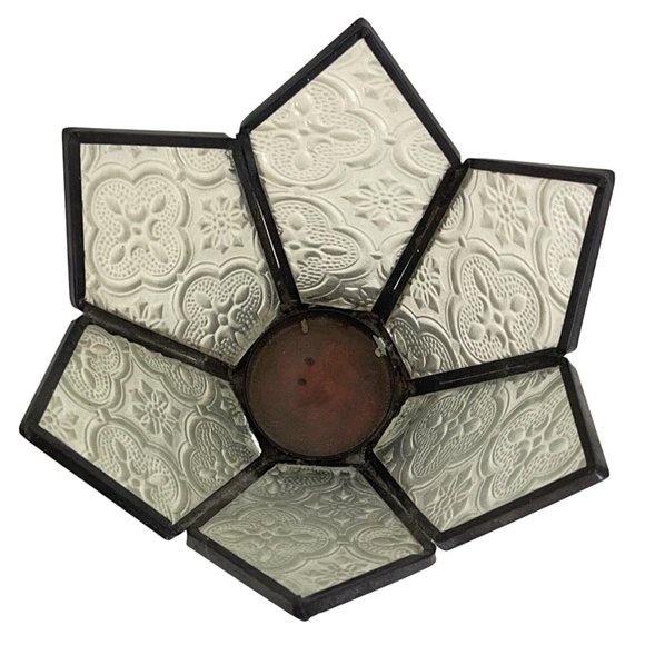 Vintage Candle Holder Set Glass Lotus Flower Tea Light or Votive 5.25" x 5.25" - Picture 3 of 6